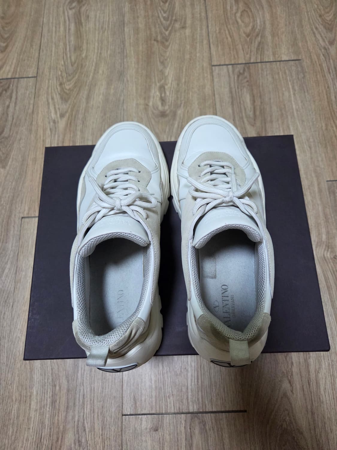 발렌티노 검보이 스니커즈 상품이미지6