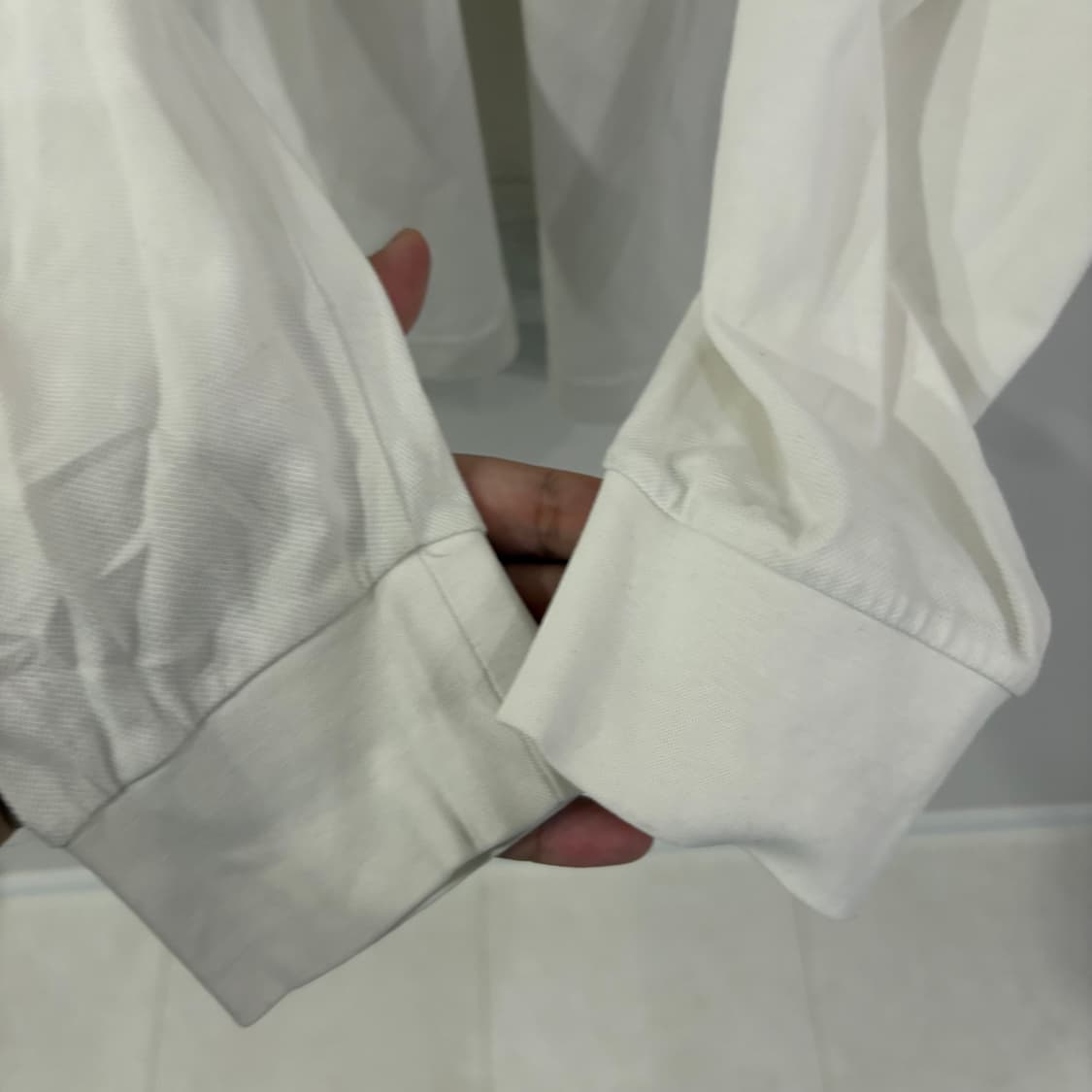 까스텔바쟉 화이트 긴팔 폴로티 105 상품이미지3