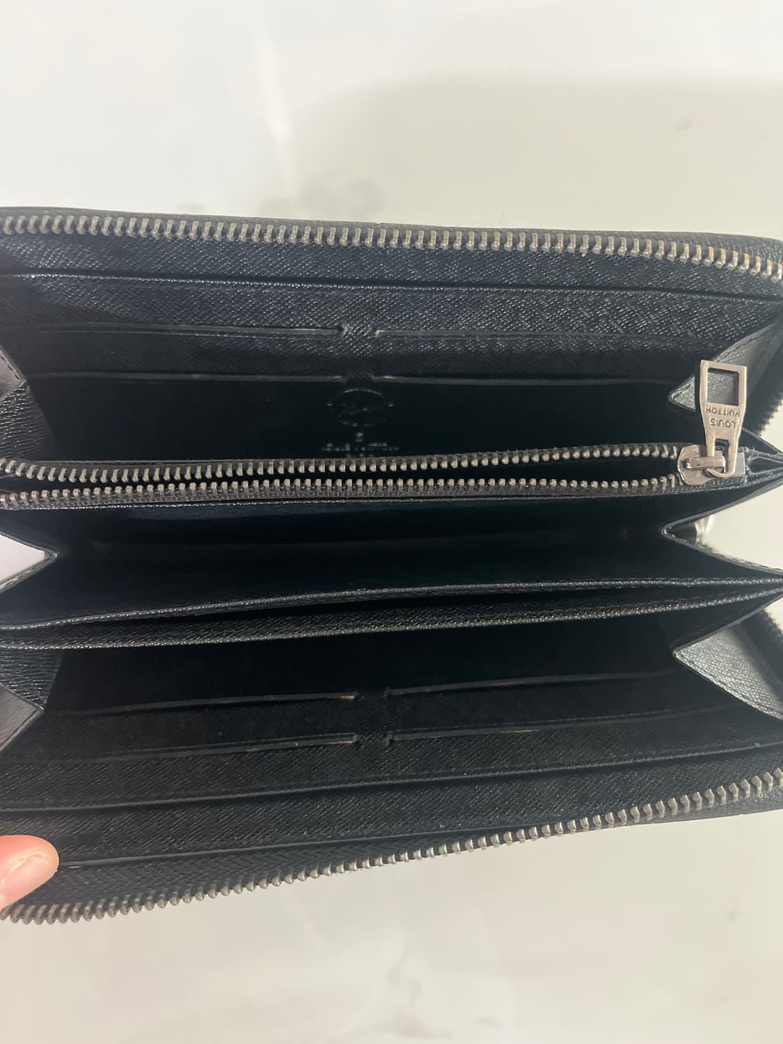 루이비통 오거나이저 모노그램 장지갑 블랙 상품이미지4