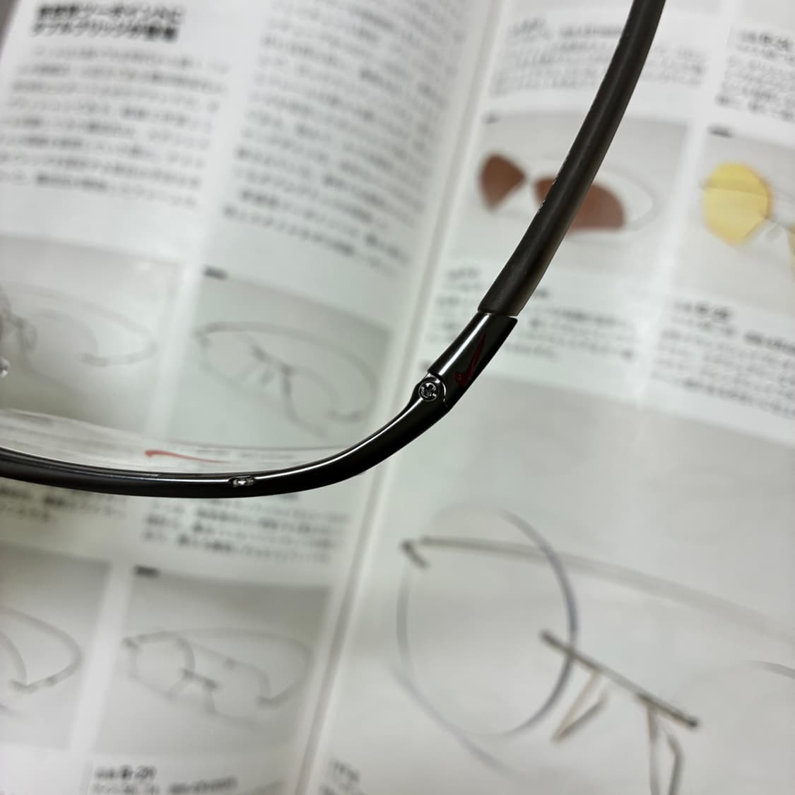 NIKE FLEXON 나이키 플렉슨 일본 생산 반무테 티타늄 안경 고글 상품이미지5