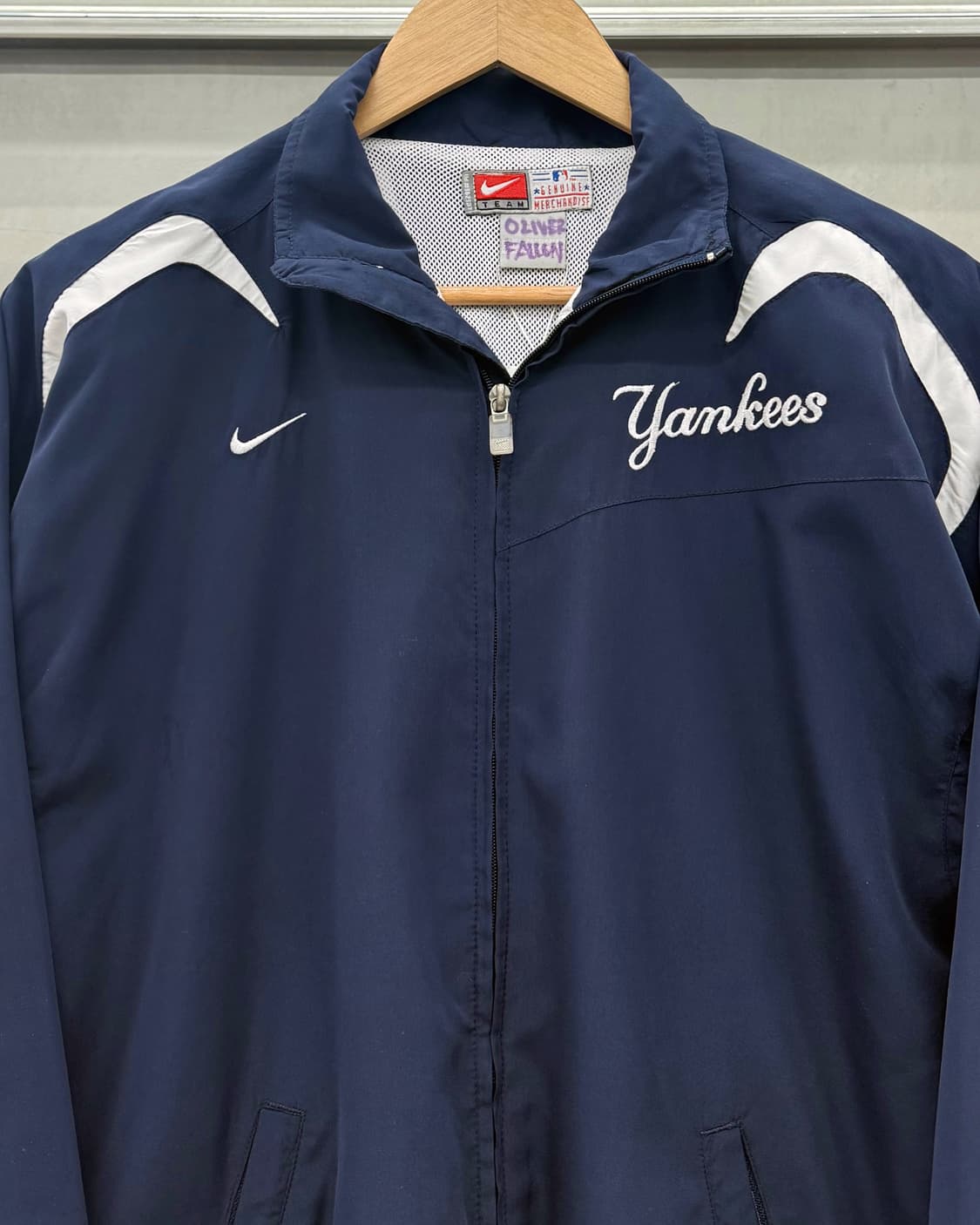 나이키 x 제뉴언 머천다이즈 MLB 양키즈 트랙자켓 네이비 상품이미지3
