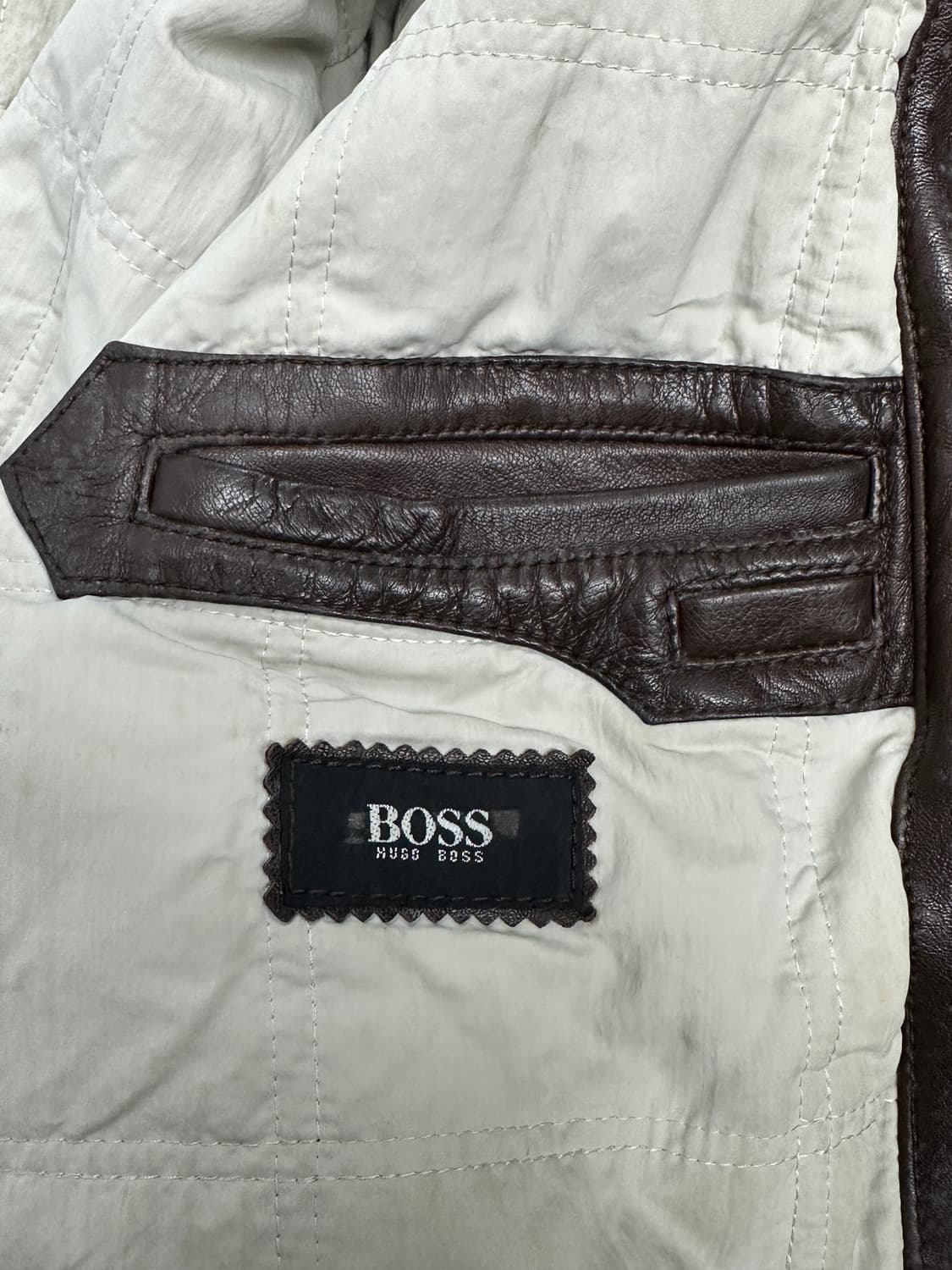 90s HUGO BOSS A-2 레더 자켓 XL 상품이미지6