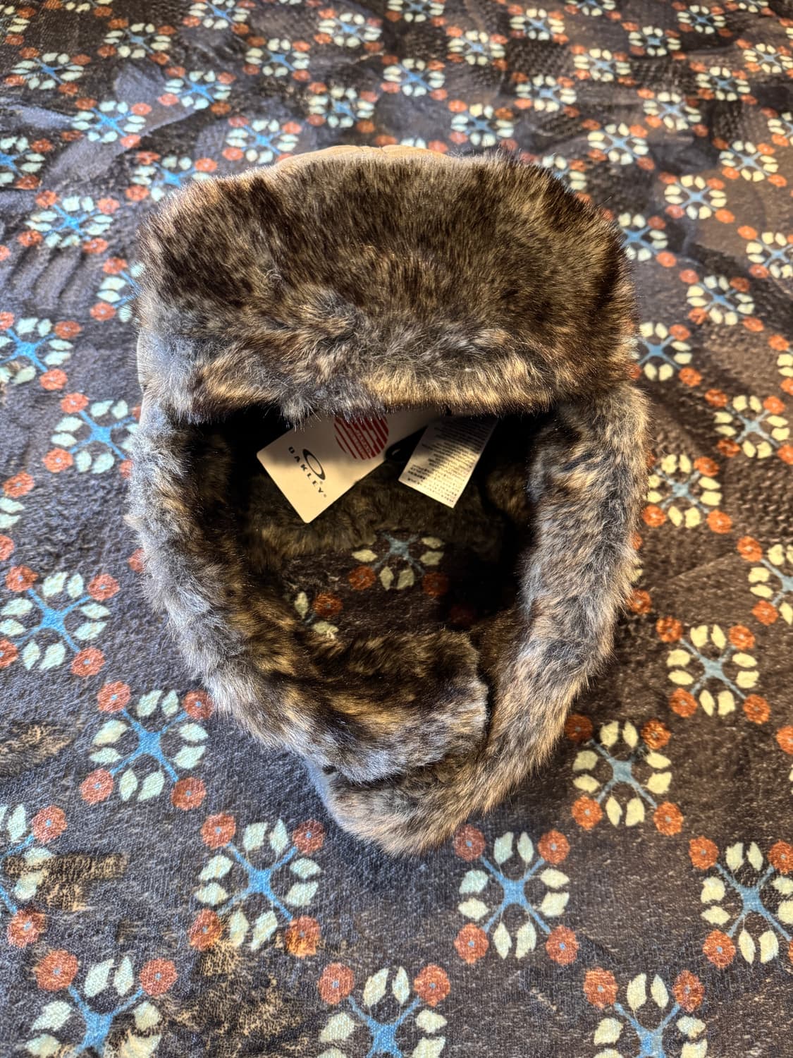 오클리 퍼 트래퍼 햇 상품이미지5