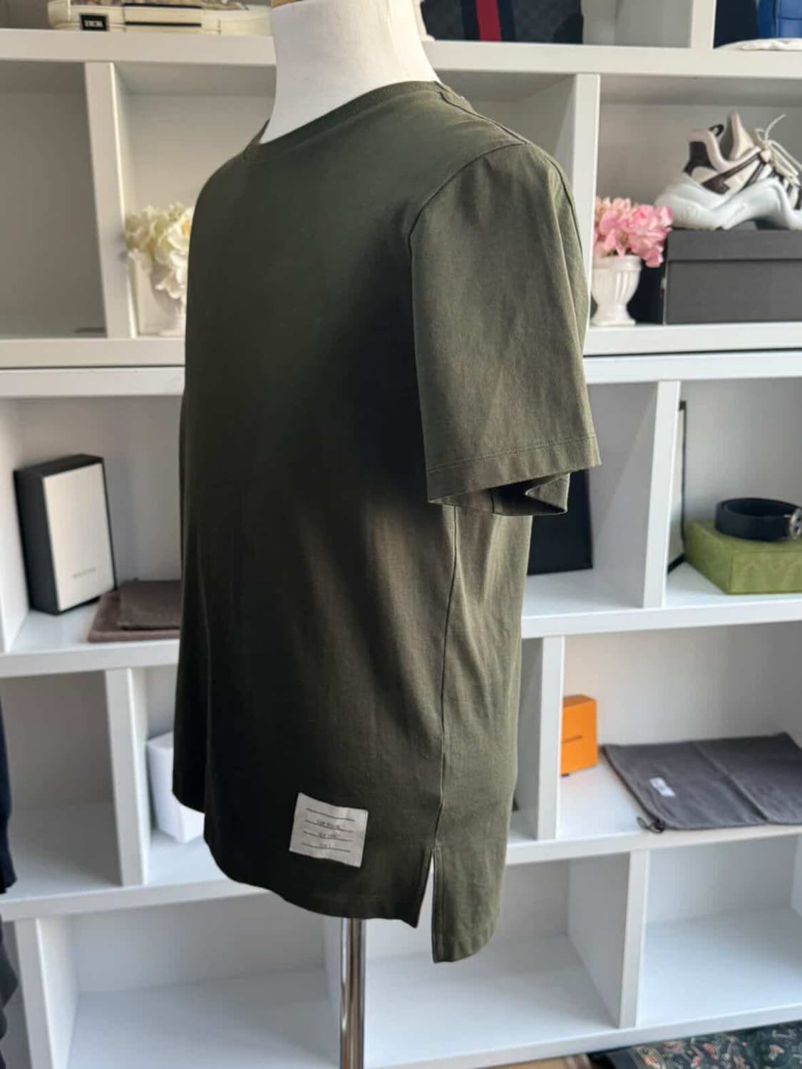 톰브라운 삼선 반팔 티셔츠 상품이미지3