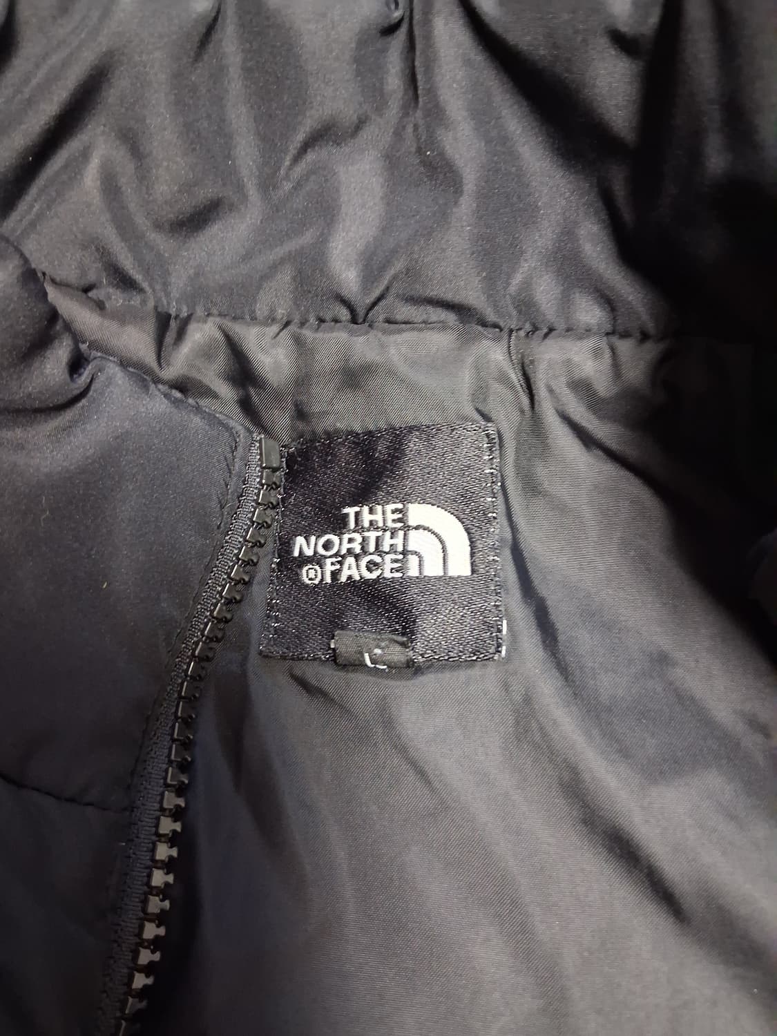 노스페이스 퀼팅자켓 블랙 90사이즈 상품이미지2