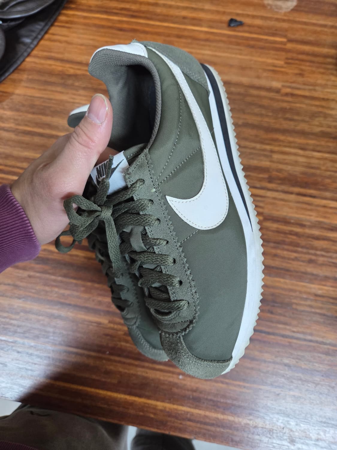 나이키 코르테즈 나일론 스웨이드 카키흰 255 상품이미지7