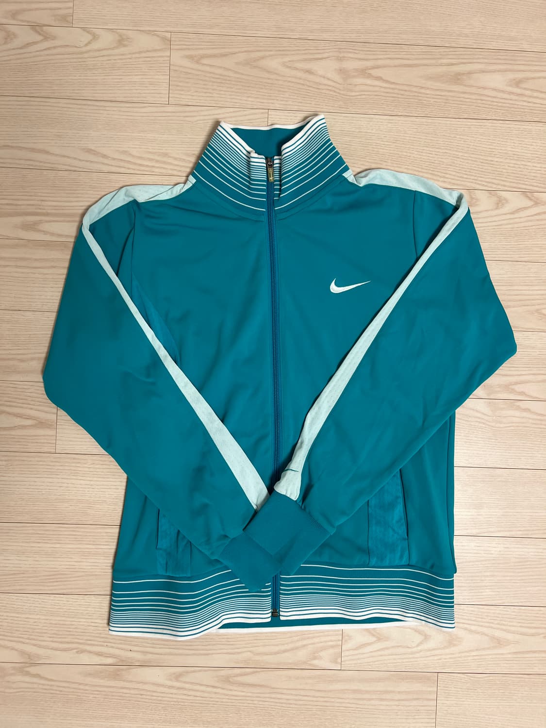 나이키 트랙탑 집업 상품이미지1