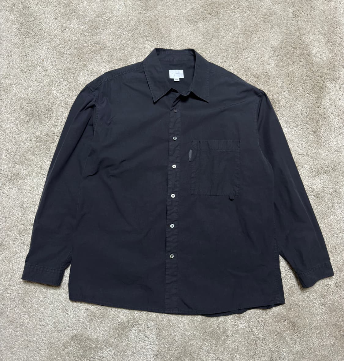 유스 스태프 셔츠 블랙 M 상품이미지3