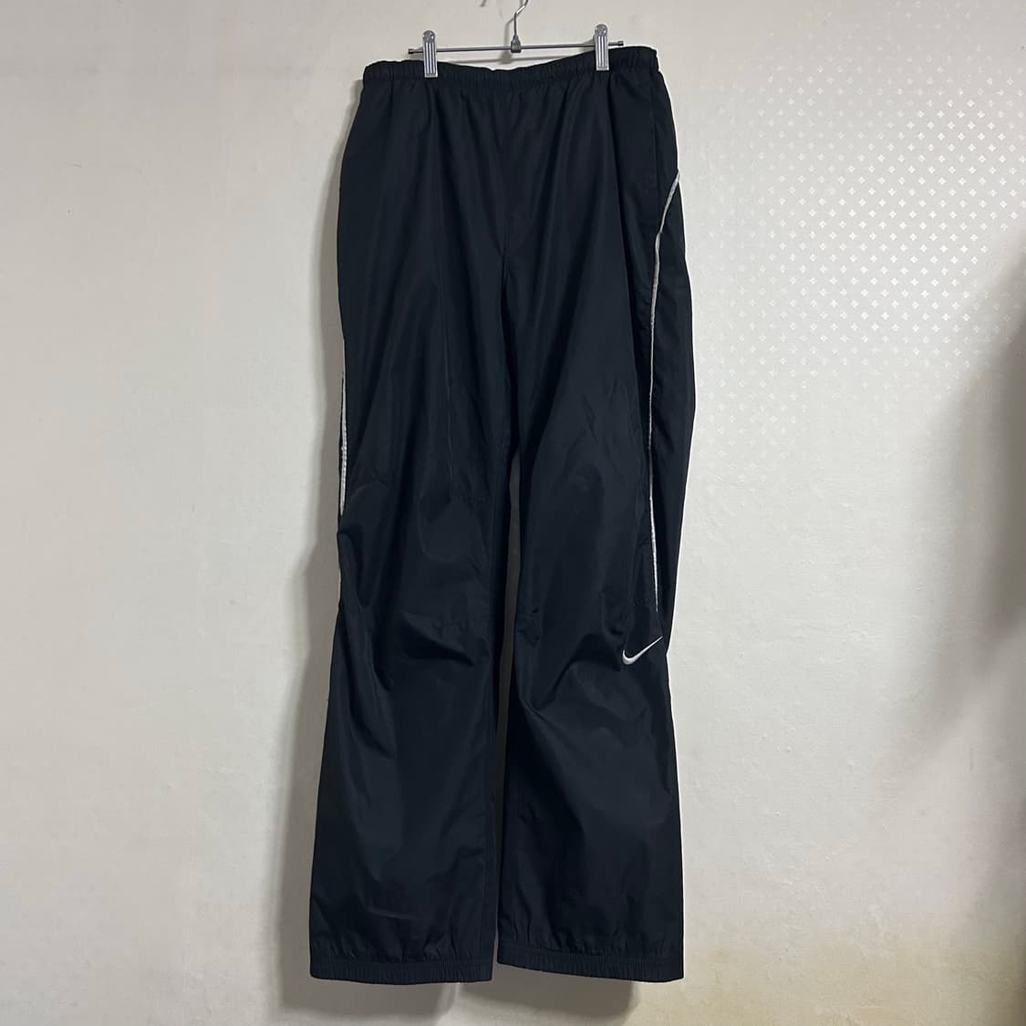 00s 나이키 스우시 블랙 화이트 와이드 트랙 팬츠 M 상품이미지4
