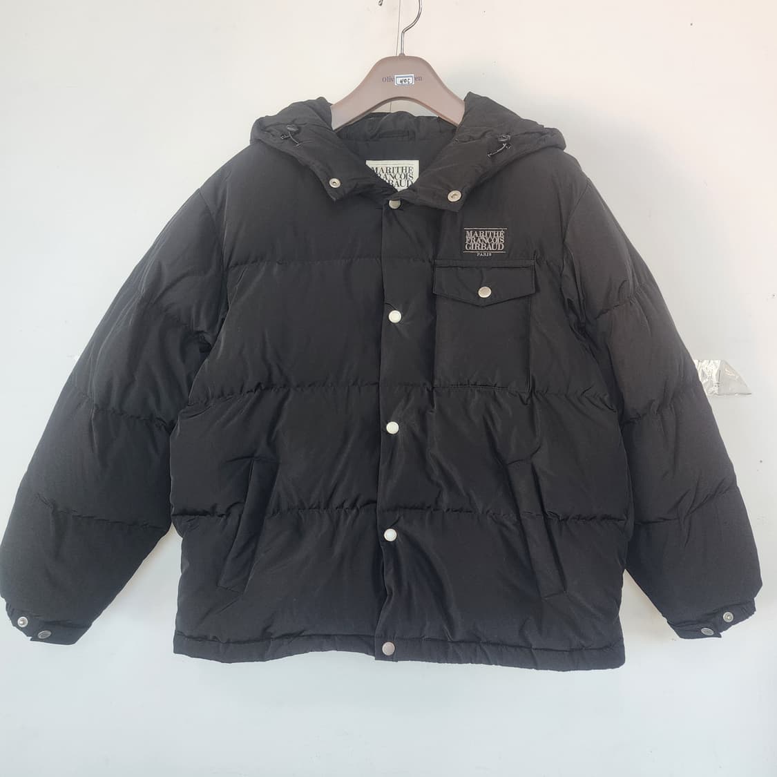 마리떼 프랑소와저버 블랙 후드 패딩 상품이미지1