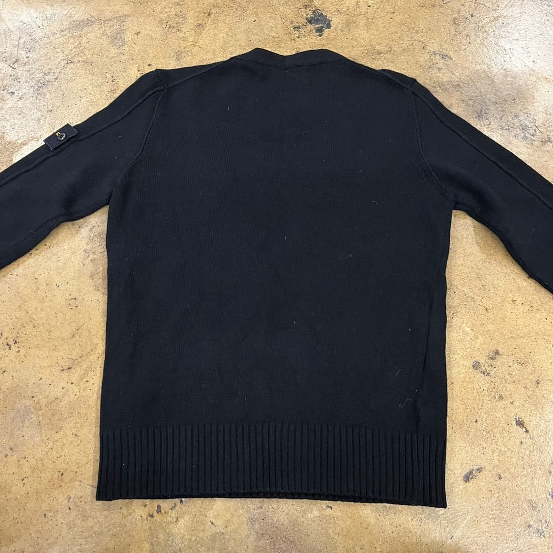 [정품/M] 스톤아일랜드 블랙 니트 b15 상품이미지4