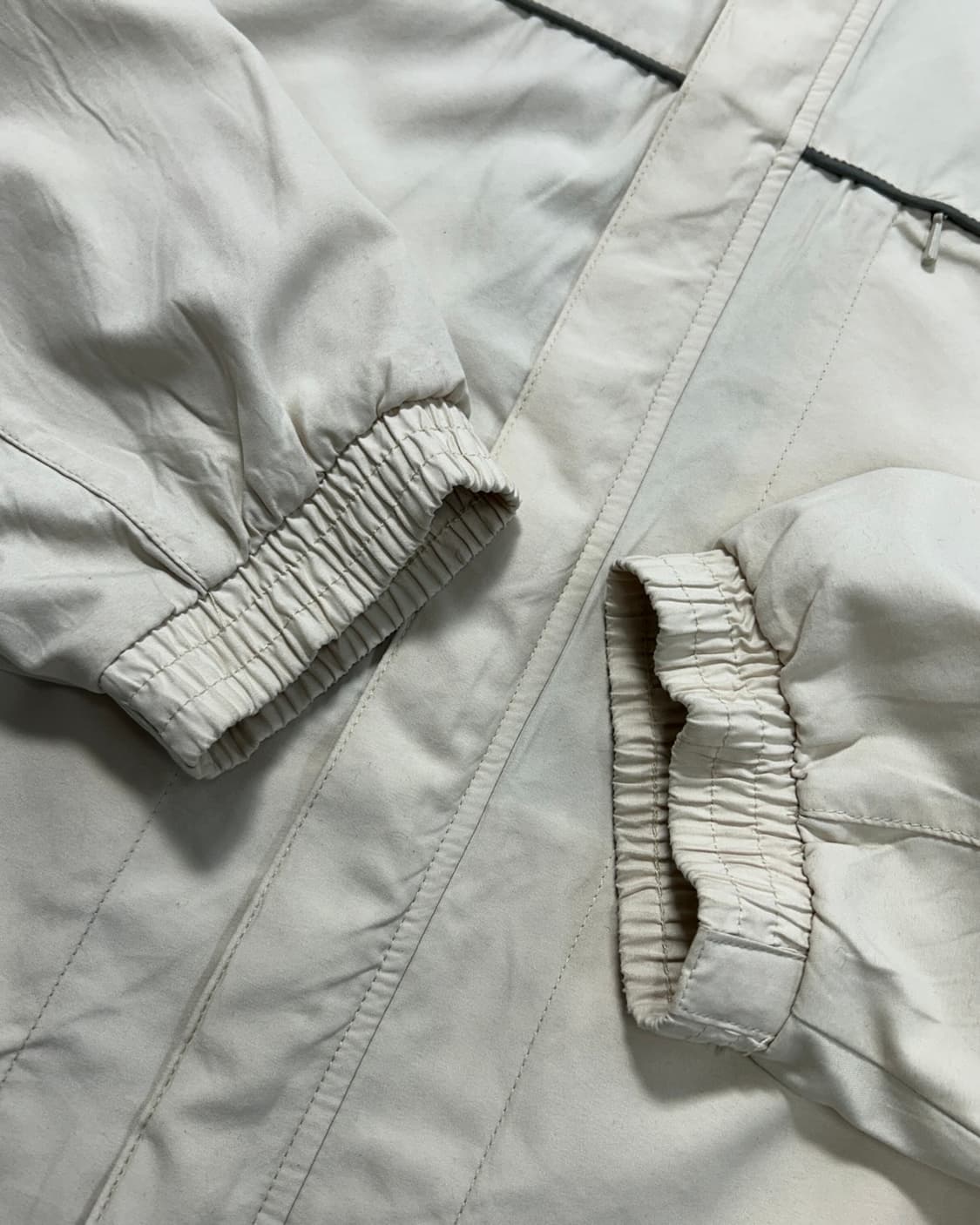 아디다스 90‘s 베이지 바람막이 자켓 상품이미지6