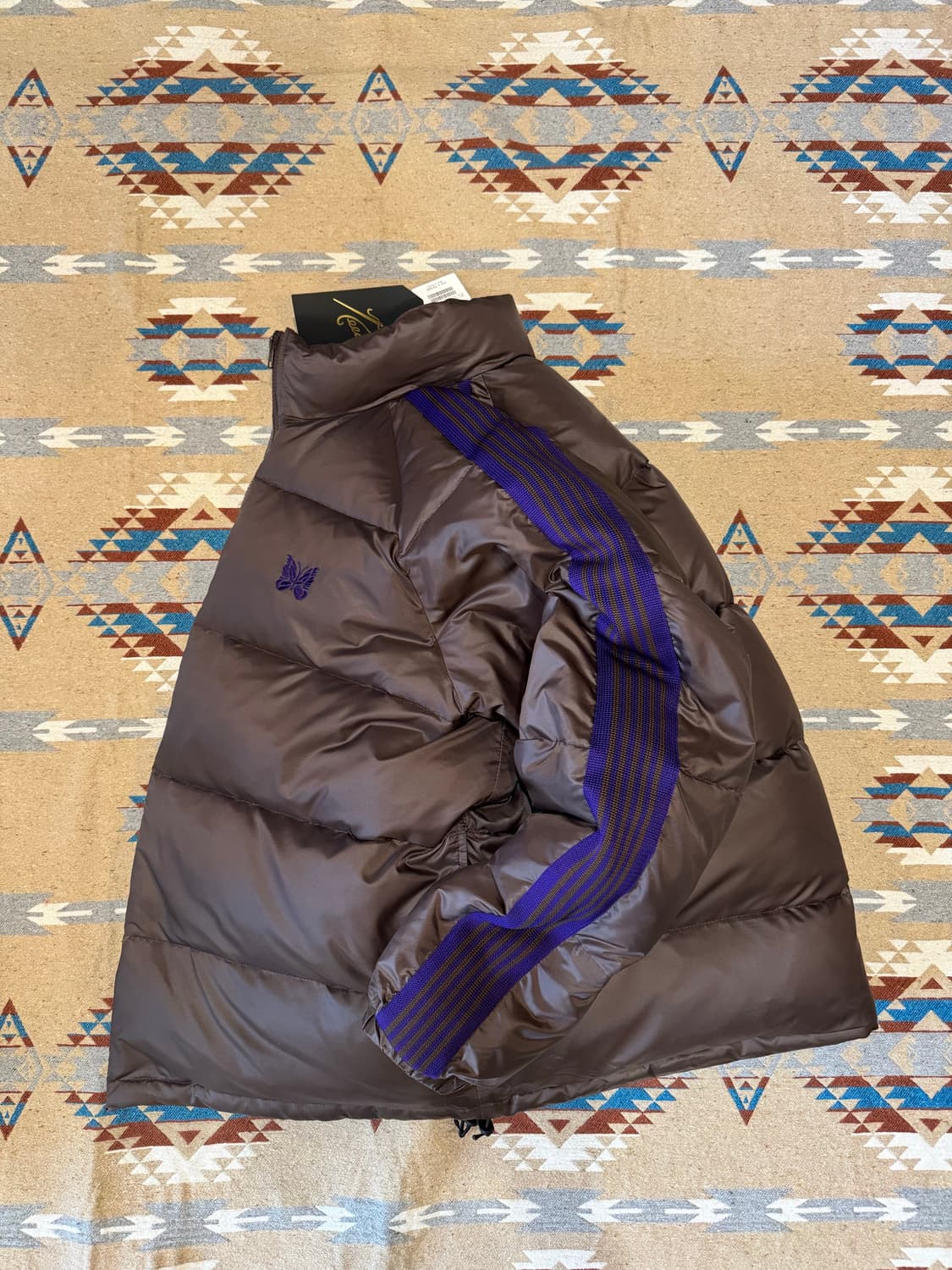 [L] 니들스 x 빔즈 다운 자켓 브라운  상품이미지8