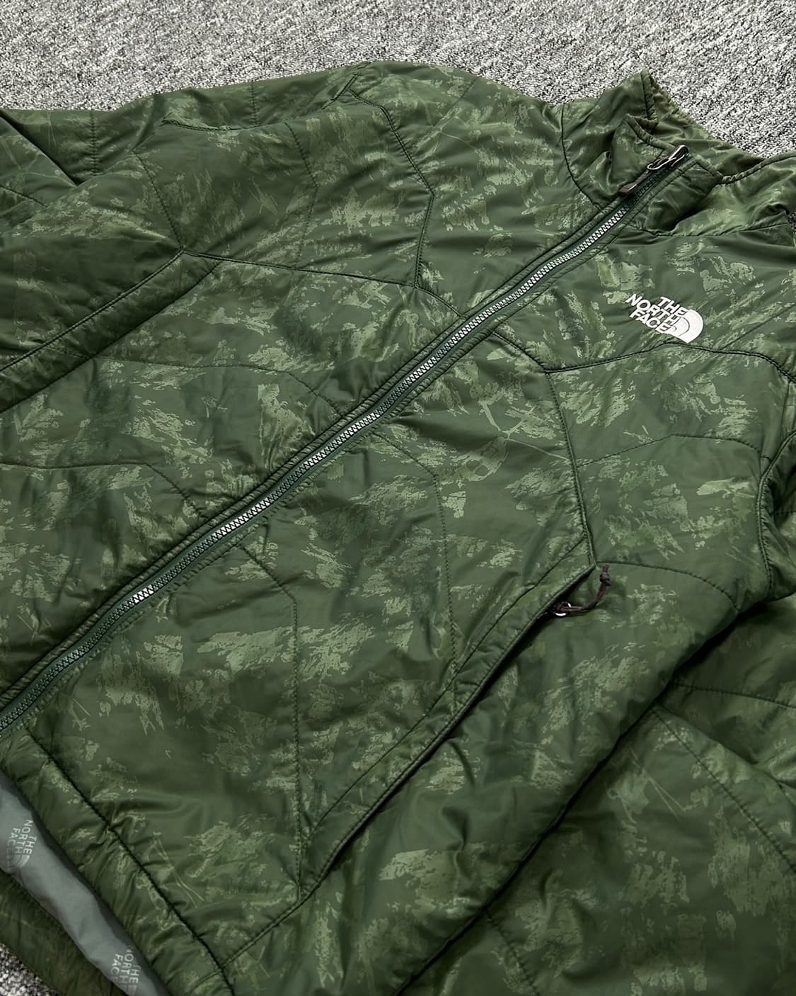 노스페이스 그린 경량 패딩  상품이미지3