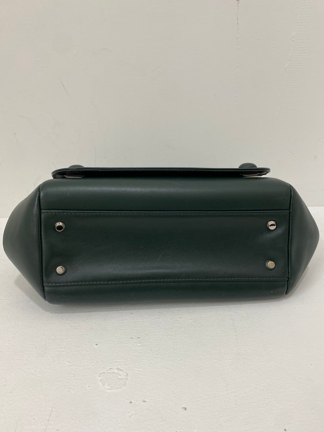 Agnes b. 다크그린 핸드백 상품이미지5