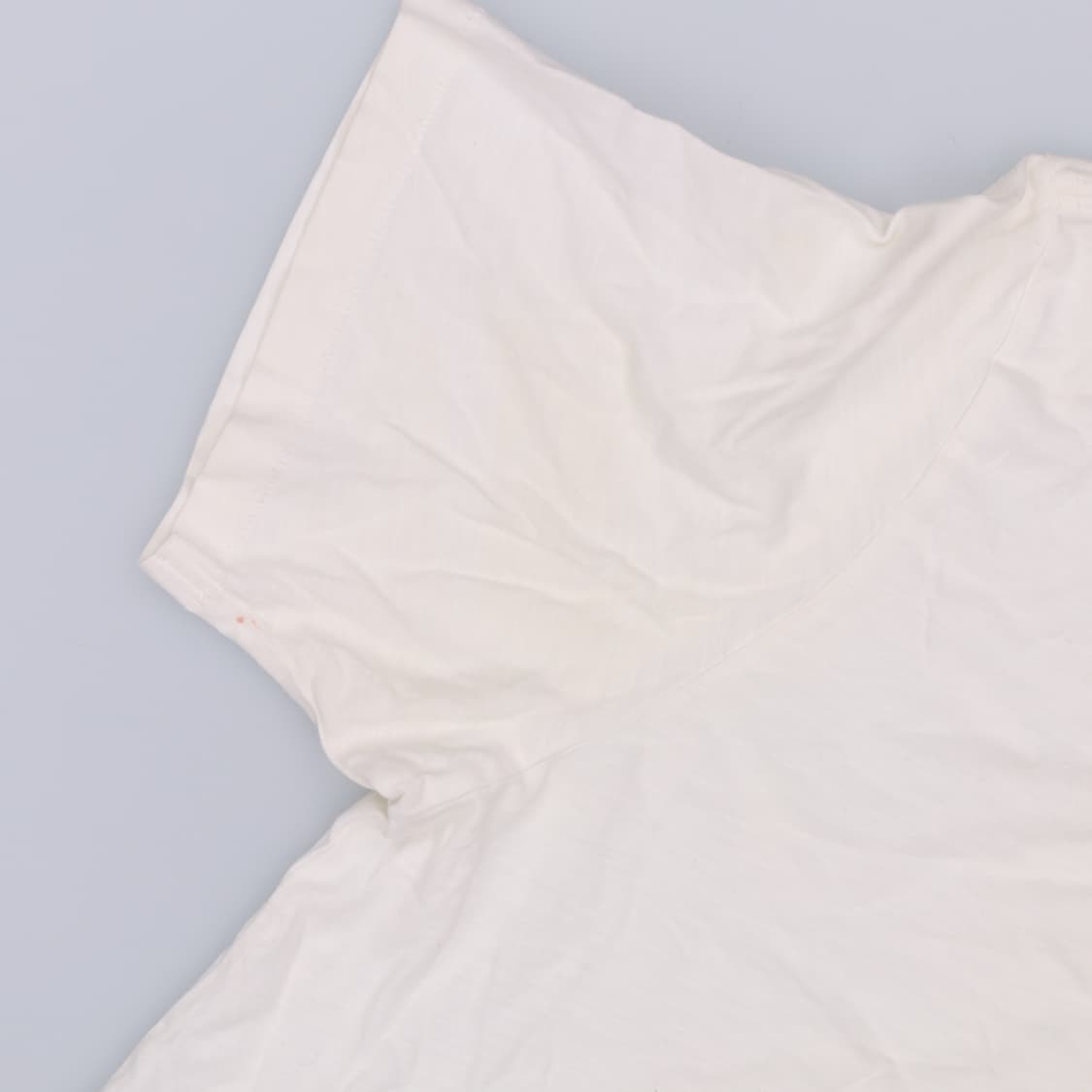 100 헤지스 브이넥 반팔티 0420H1 상품이미지5