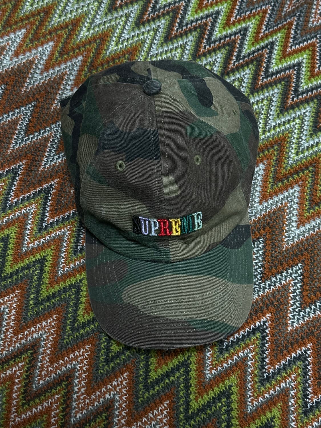 25ss 슈프림 피그먼트 다이 카모캡 상품이미지1