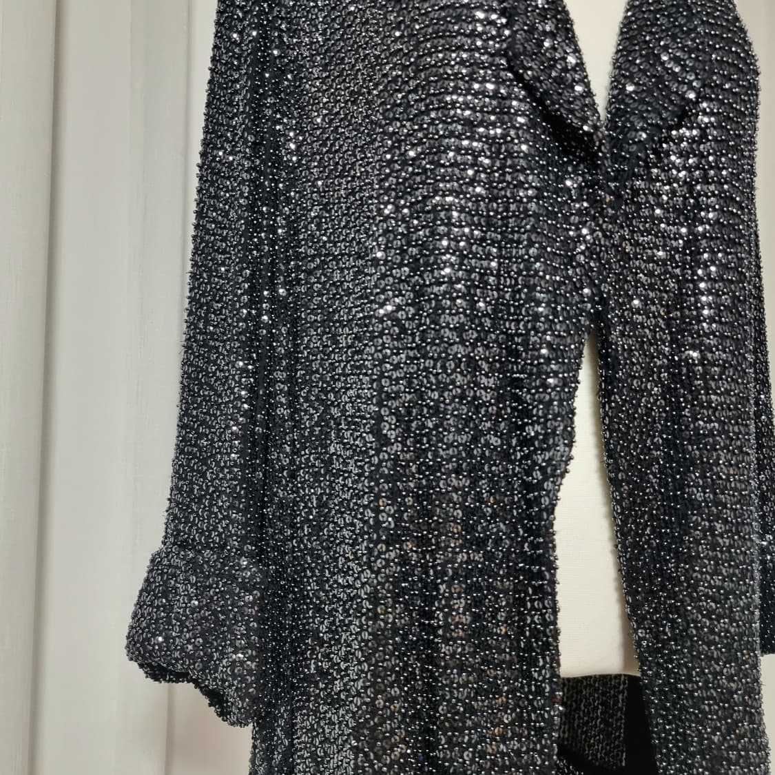 다이앤본퍼스텐버그 DVF 스팽글 비즈 실크 오픈형 가디건 (55-66) 상품이미지5