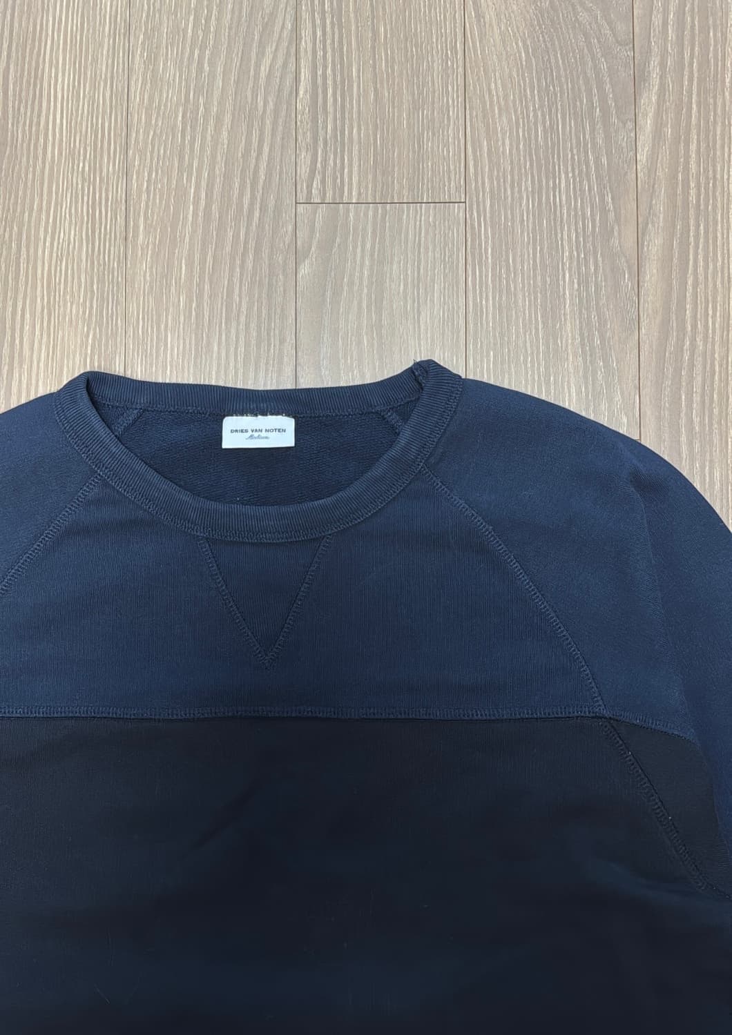 드리스반노튼 아카이브 스웻셔츠 상품이미지3