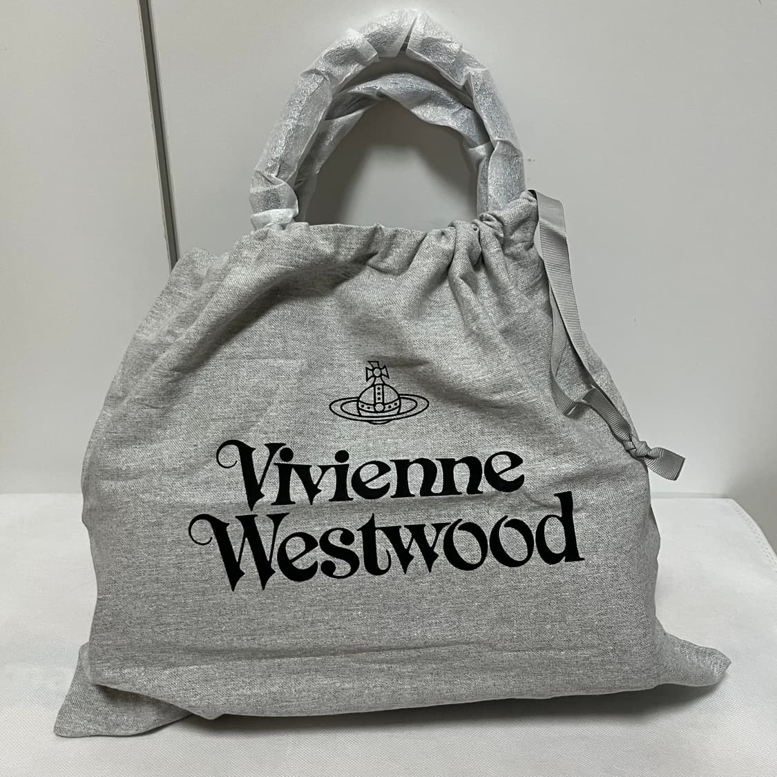 비비안웨스트우드 25fw Shirley 스몰 스웨이드 토트백/브라운 상품이미지8