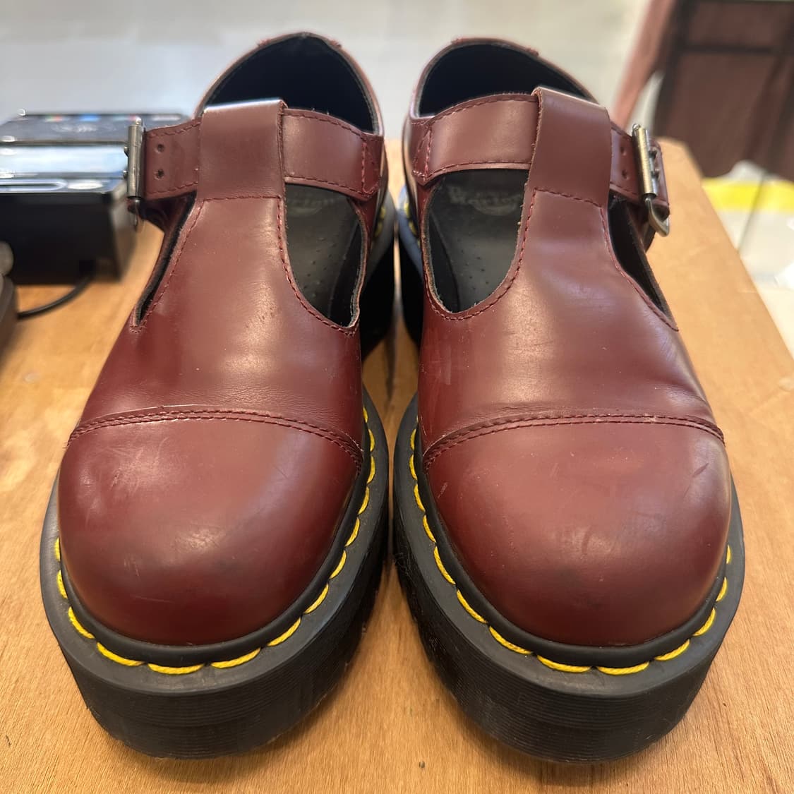닥터마틴 메리제인 쿼드 ‘버건디’ 상품이미지2