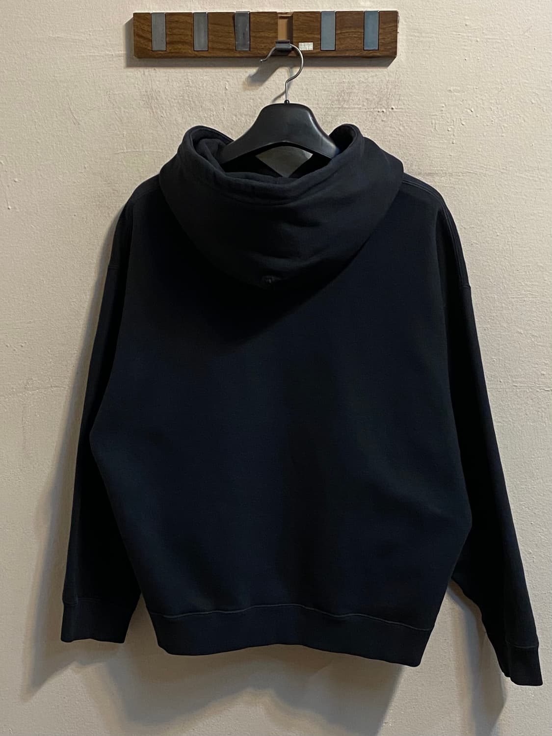 나이키 블랙 로고 후드  상품이미지4