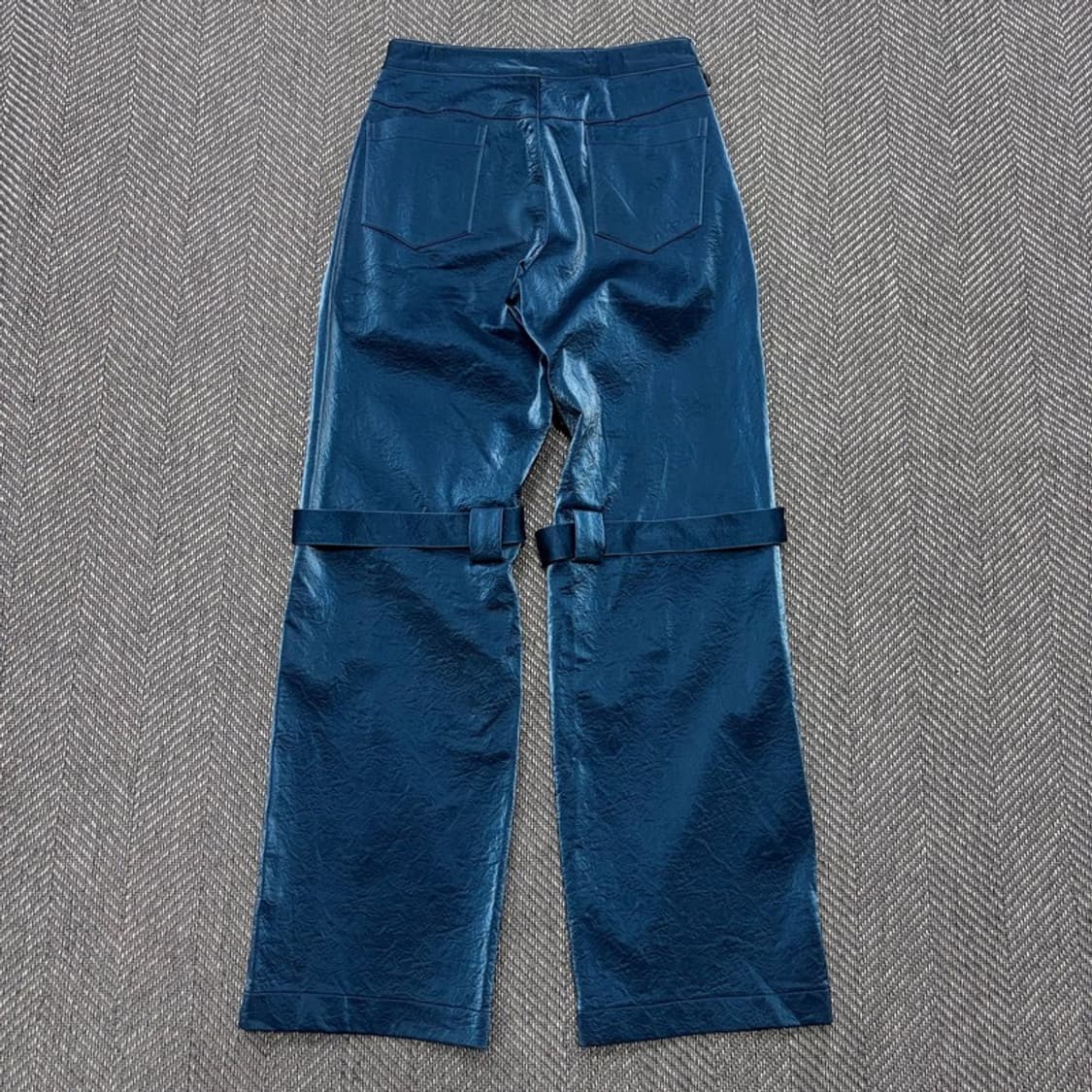 글로시 텍스쳐 벨티드 팬츠 v2826 상품이미지2