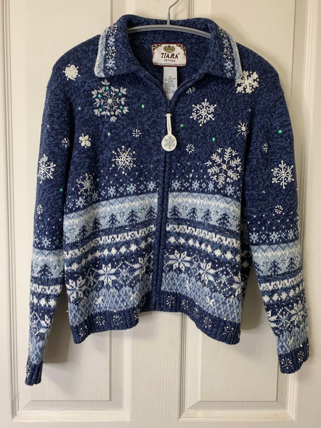 Tiara 티아라 크리스마스 눈꽃 가디건 상품이미지2