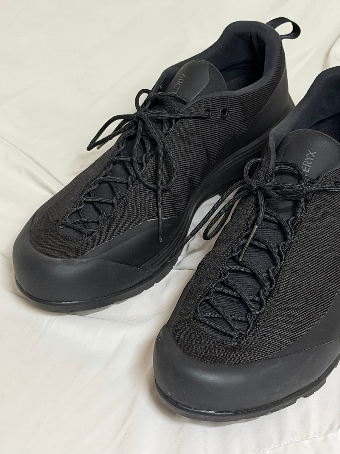 아크테릭스 컨실 FL2 고어텍스 스니커즈 상품이미지3