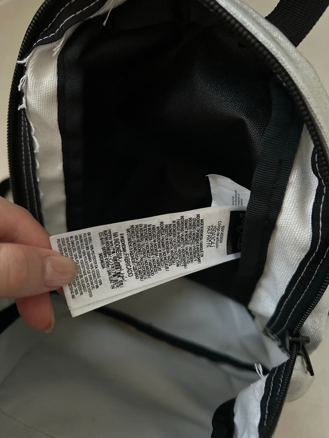 잔스포츠 백팩 실버 상품이미지3