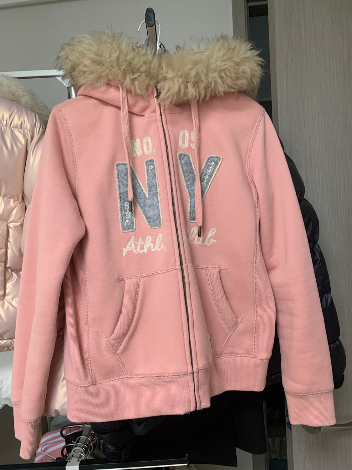 스파오 핑크 후드집업 상품이미지3