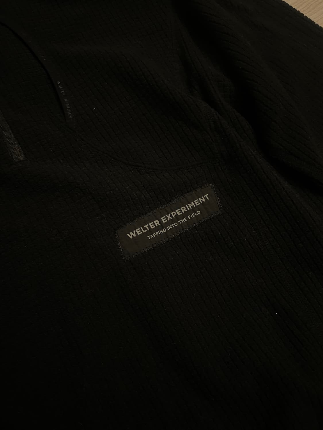 웰터 익스페리먼트 스퀘어 플리스 후드 풀오버 블랙 1사이즈 상품이미지6