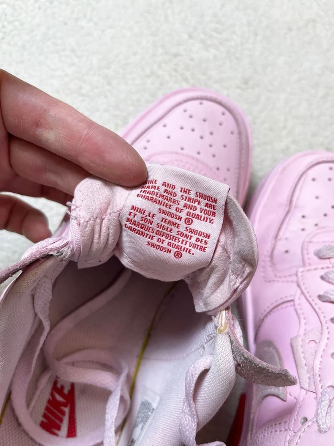 나이키 에어 포스 1 폰탄카 핑크 폼 스니커즈 A1786 상품이미지9