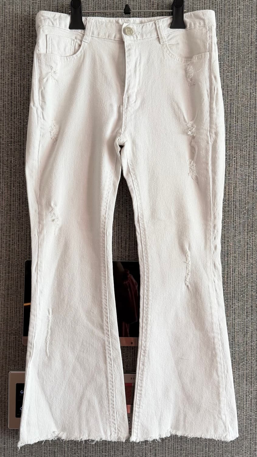 블루페페 BLUPEPE 디스트로이드 화이트 데님 부츠컷 팬츠 흰바지 상품이미지1