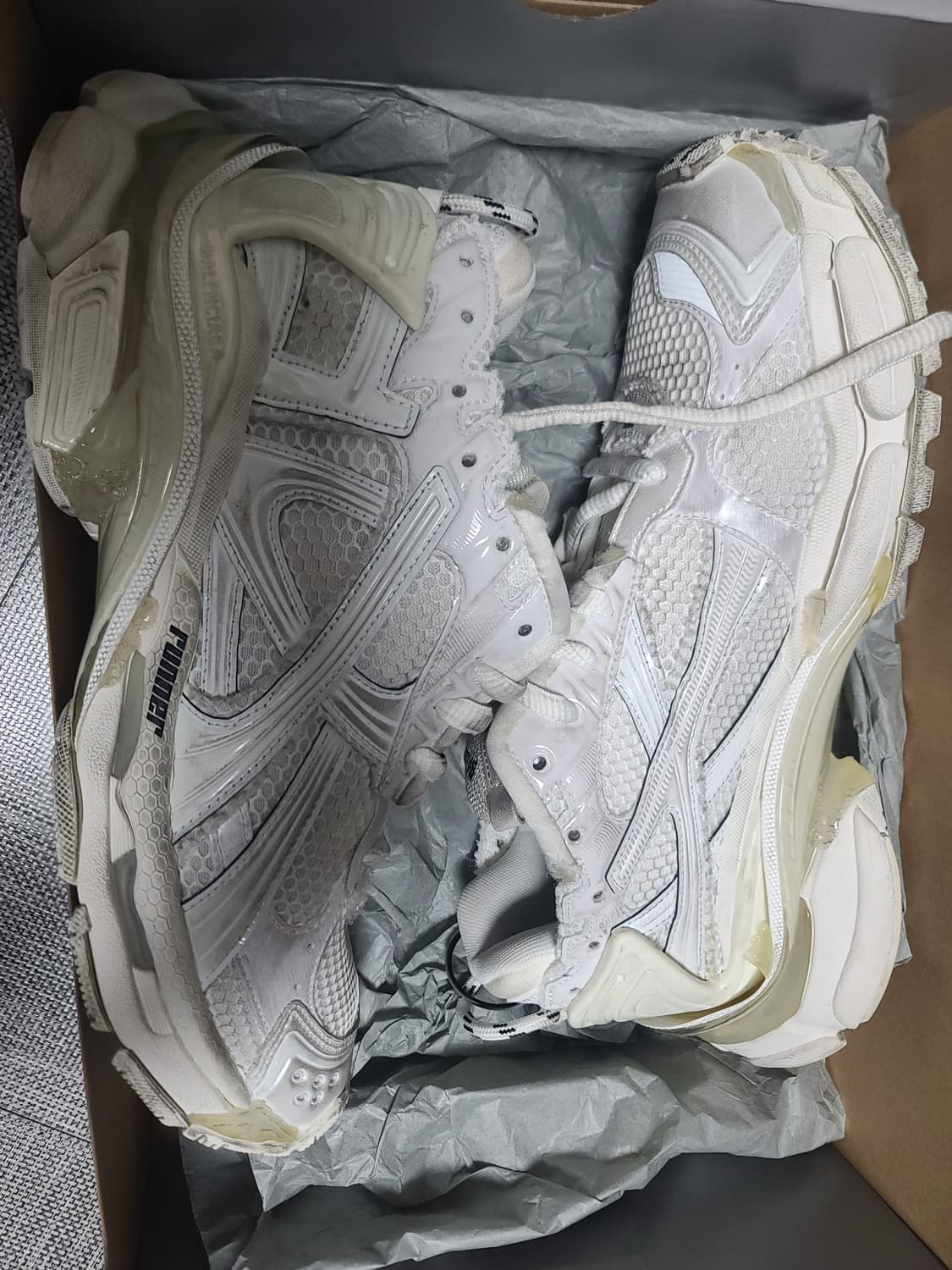 발렌시아가 뉴러너 화이트 43 스니커즈 상품이미지3