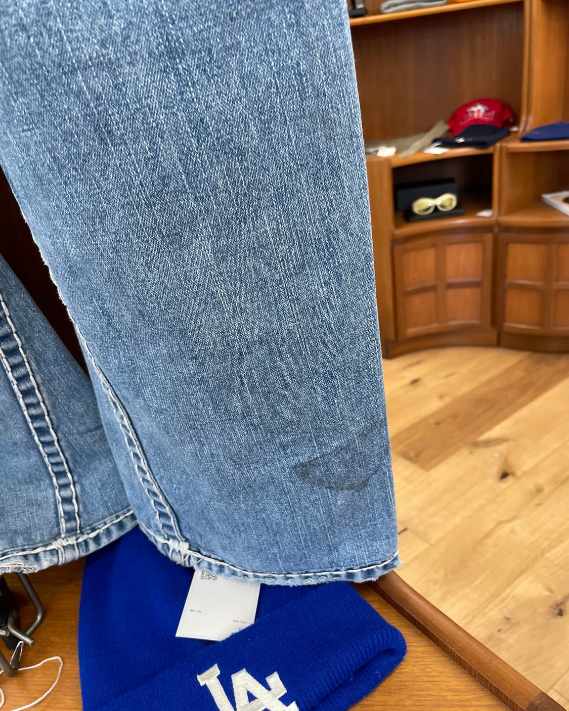 [32] 트루릴리전 부츠컷 데님 팬츠 상품이미지5