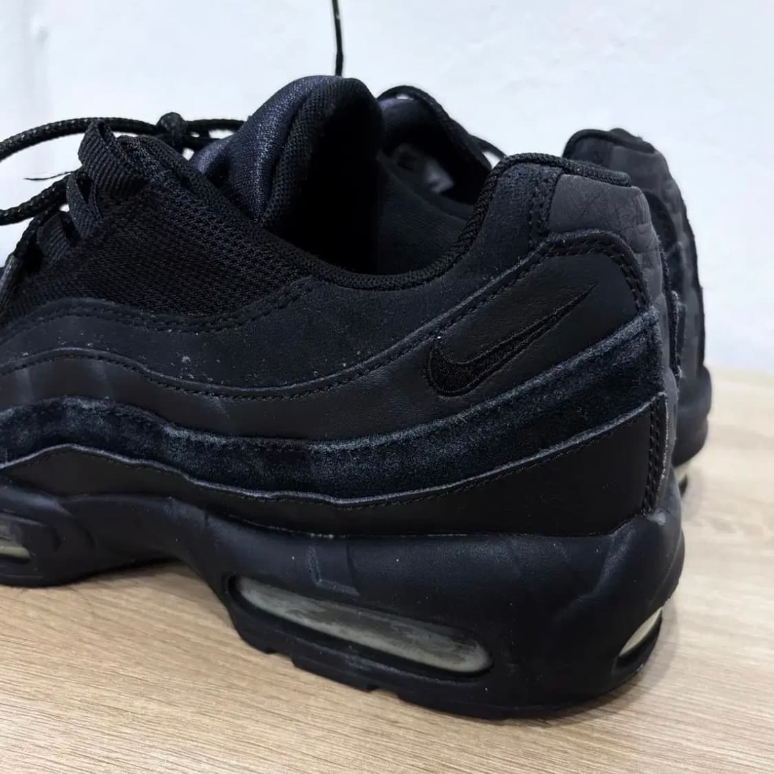 나이키 에어맥스 95 OG 트리플블랙 280 상품이미지4
