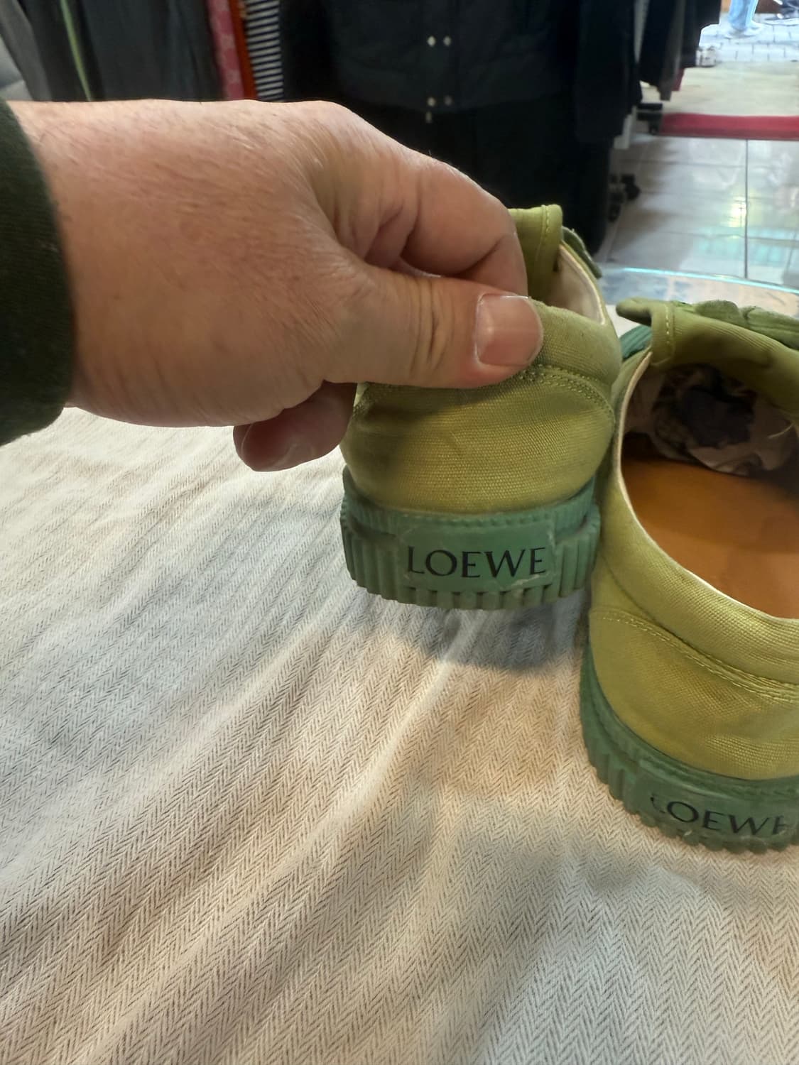 37/235-240 정품 로에베 아나그램 플랩 스니커즈 팝니다 상품이미지8