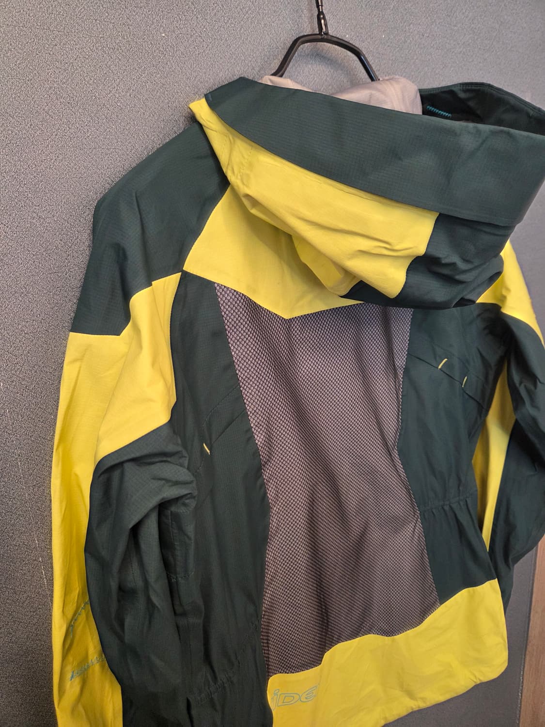 아이더 고어텍스점퍼 (봄.가을용) 상품이미지6