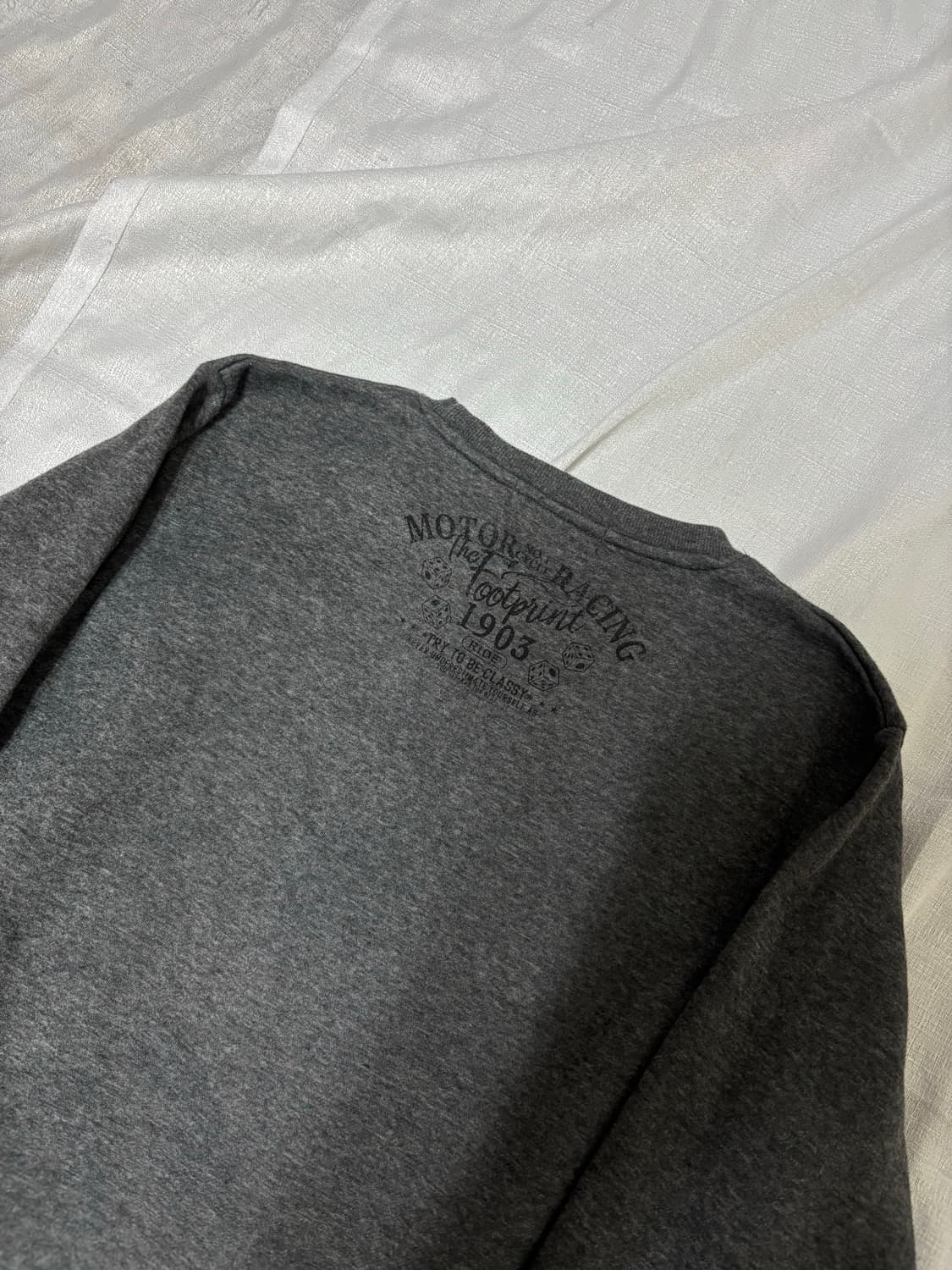 “Unknown” Motor Racing Bike Print Sleeve 상품이미지6