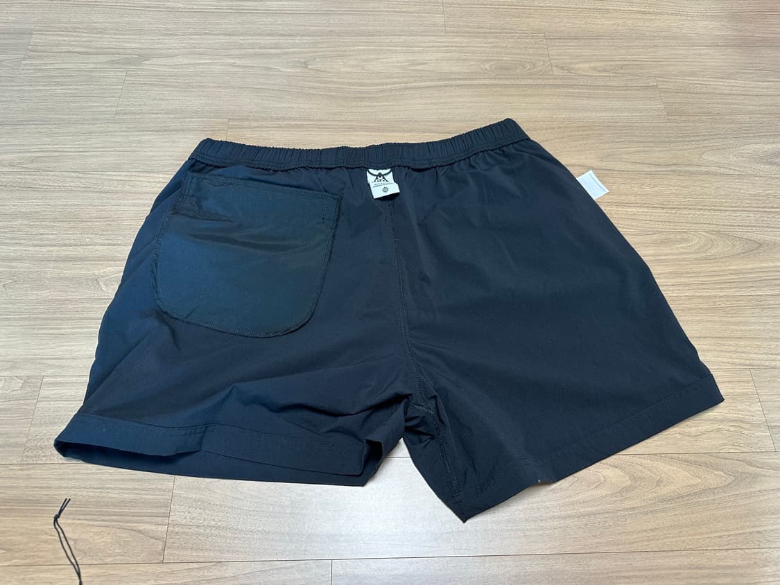 나이키 ACG 하이킹 쇼츠 반바지 블랙 - US/EU XL 상품이미지8