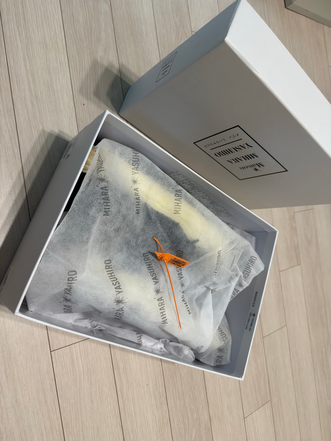 [42] 미하라야스히로 행크 OG 솔 브로큰 스웨이드 스니커즈 상품이미지10