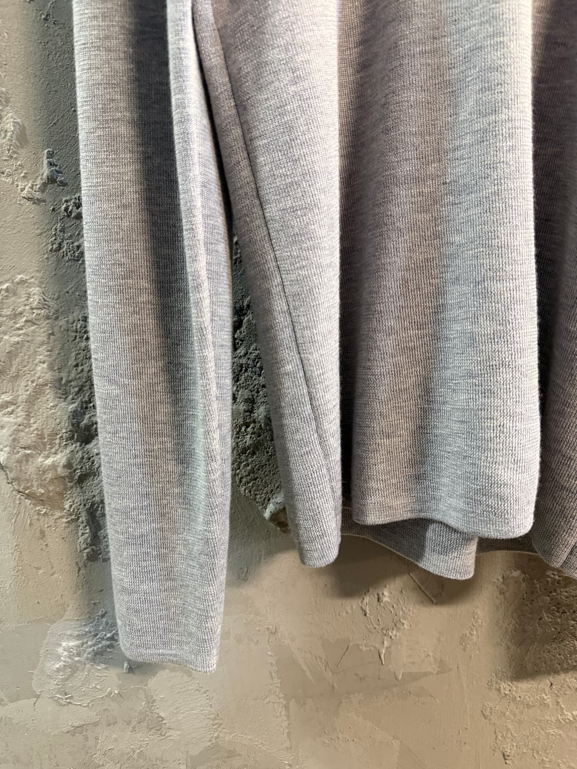 띠어리 헨리넥 메리노 울 니트 그레이 M 상품이미지2