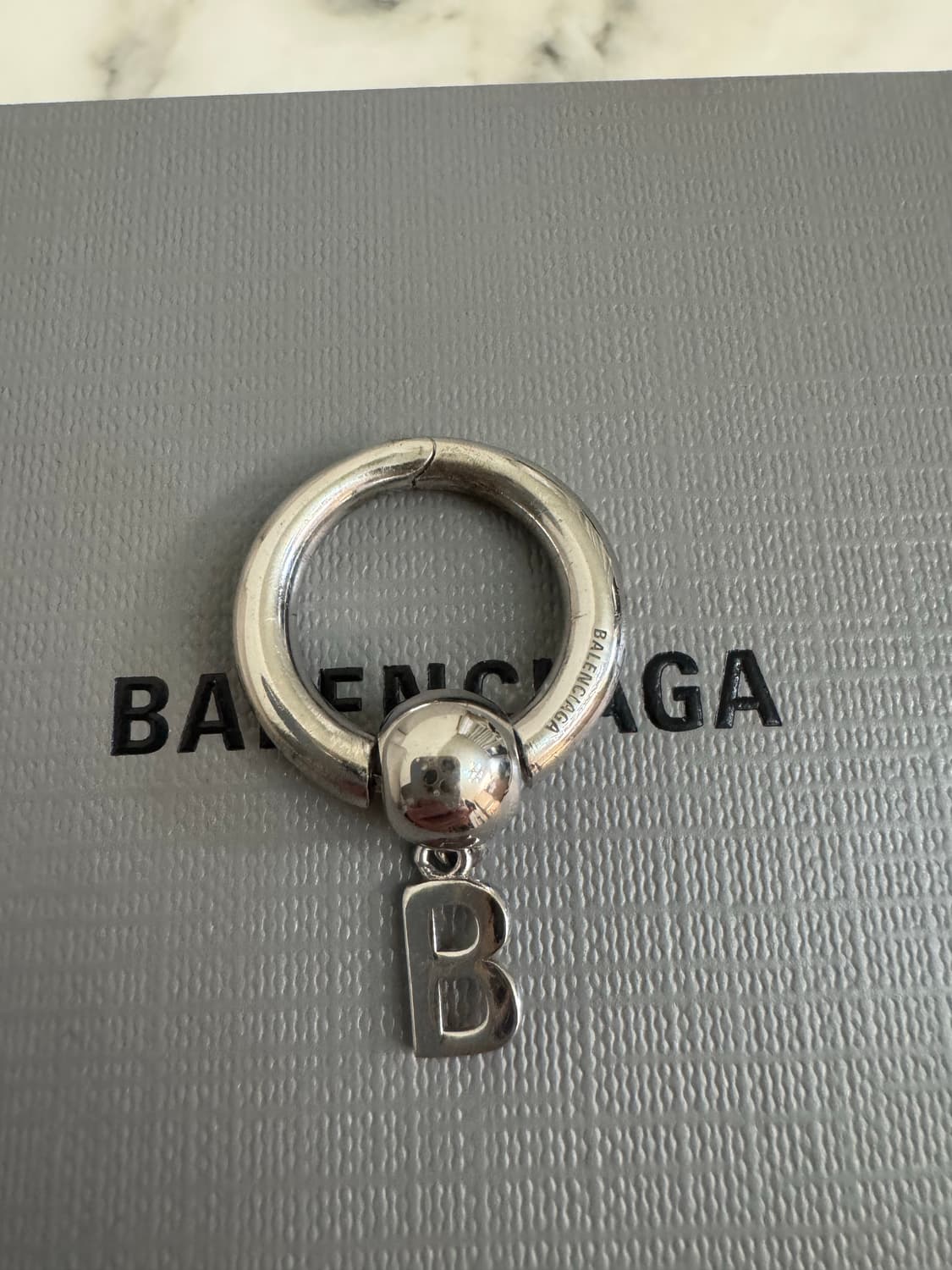 balenciaga single earring  silver  OS 상품이미지3