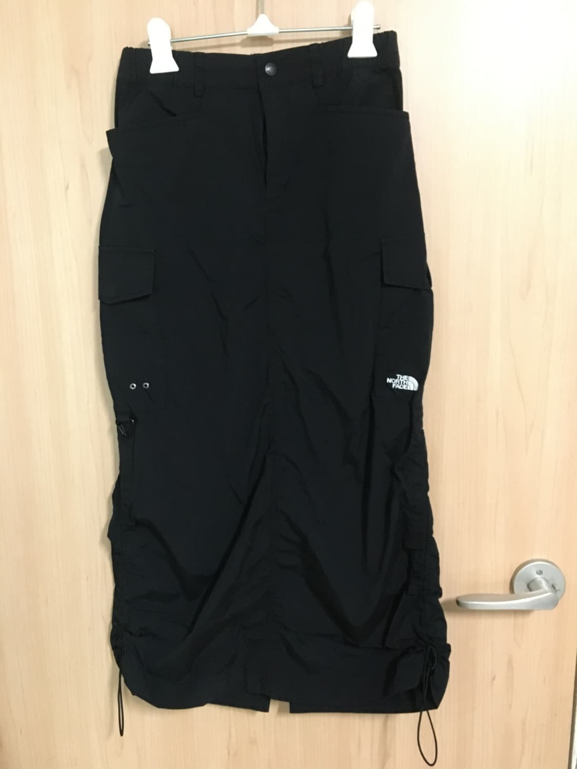 노스페이스 여성 롱 치마 H라인 셔링 닐턴 상품이미지2