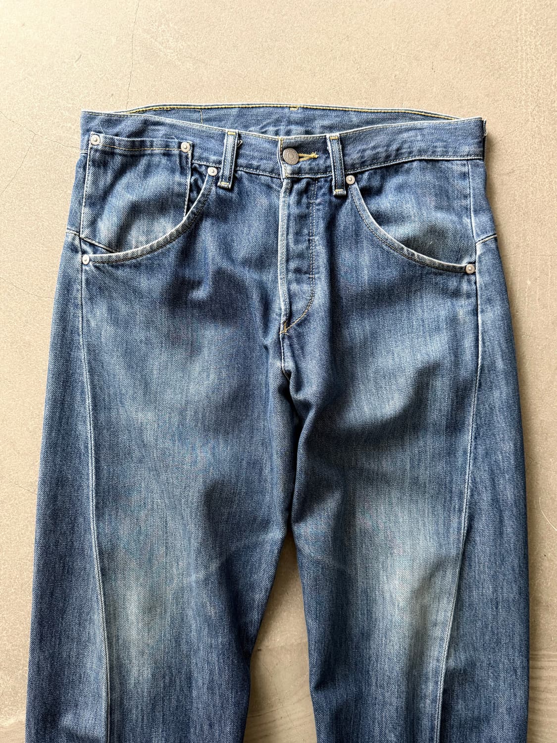 Vintage Levi's Engineered Jeans 상품이미지3