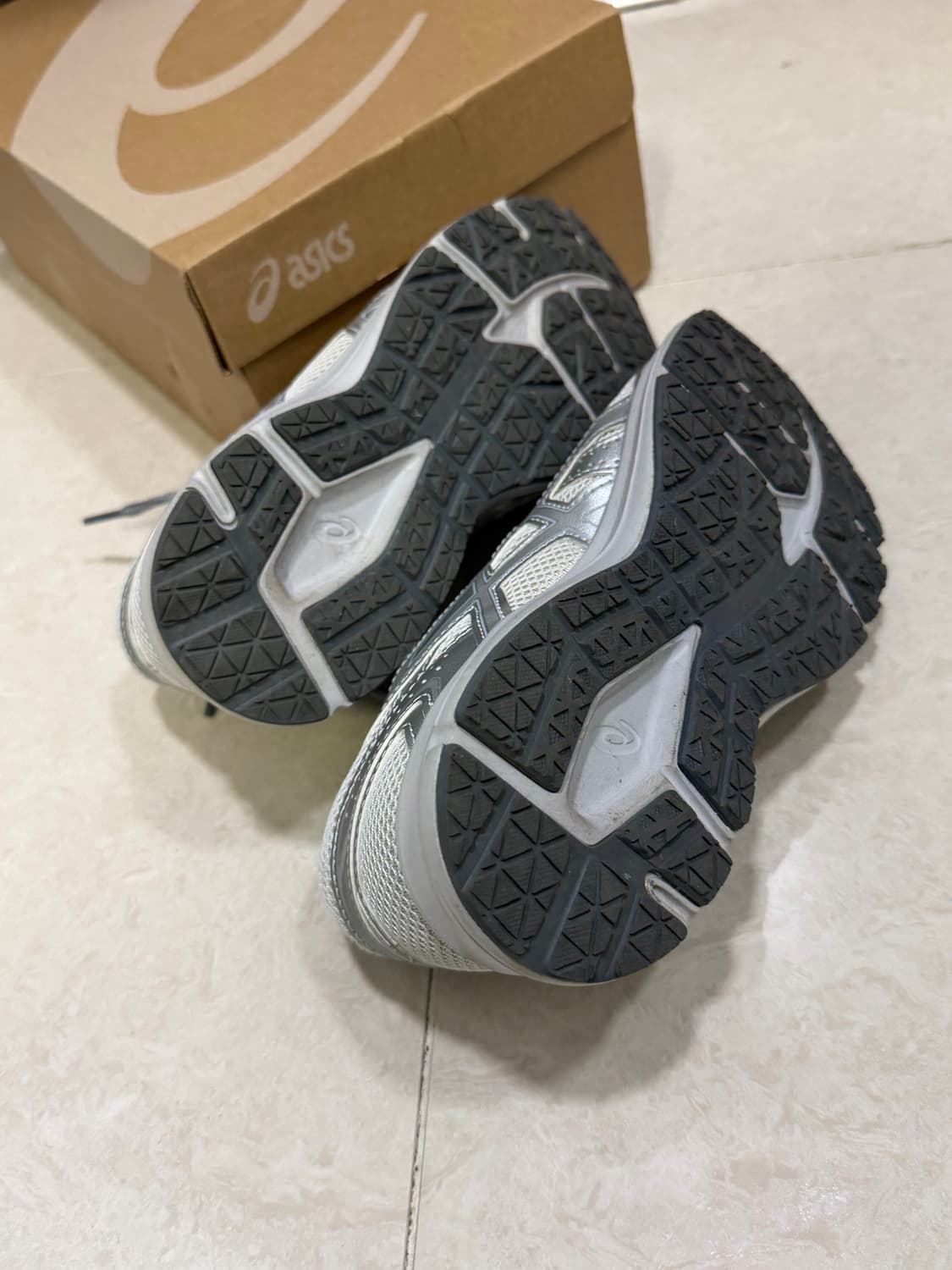 아식스 조그100s 글레시어 그레이 퓨어실버 230 상품이미지4