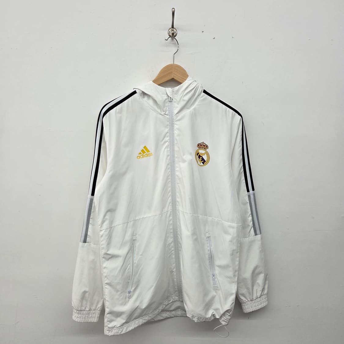아디다스 레알마드리드 바람막이 화이트 남M 상품이미지1