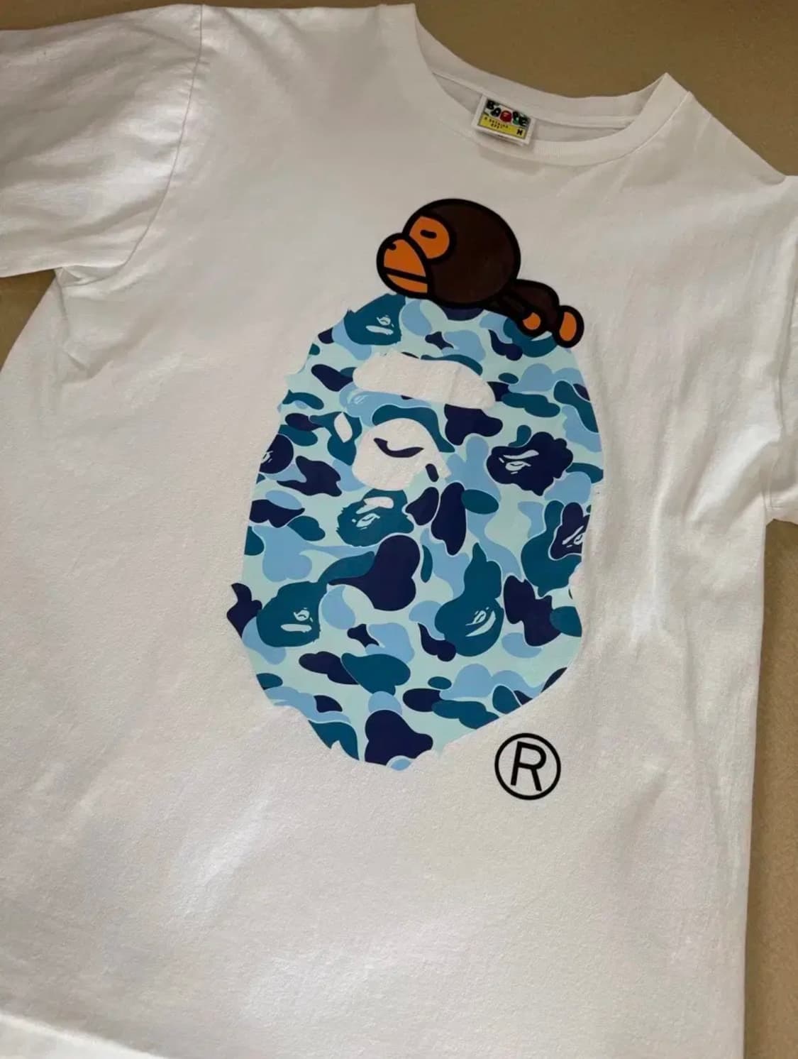 베이프 반팔티 상품이미지1