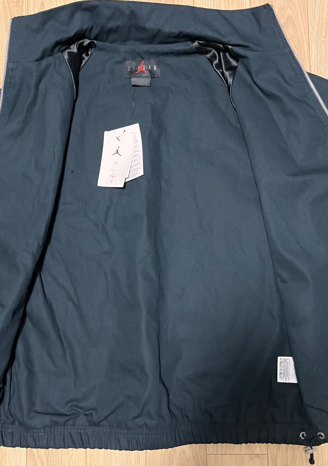 나이키 조던 x 트래비스 스캇 우븐 자켓 L 상품이미지2
